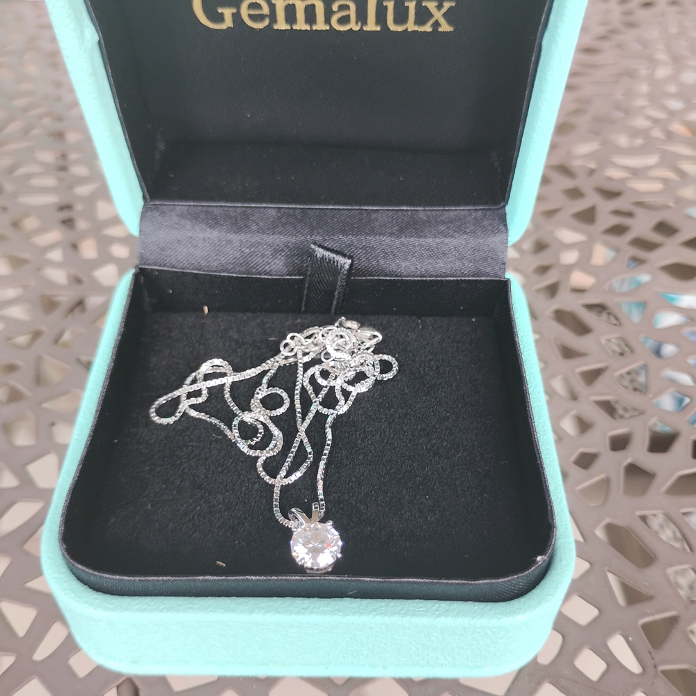 Silver Necklace with Sparkling Pendant